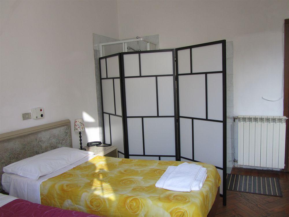 Hotel Gambara Milan Exterior photo